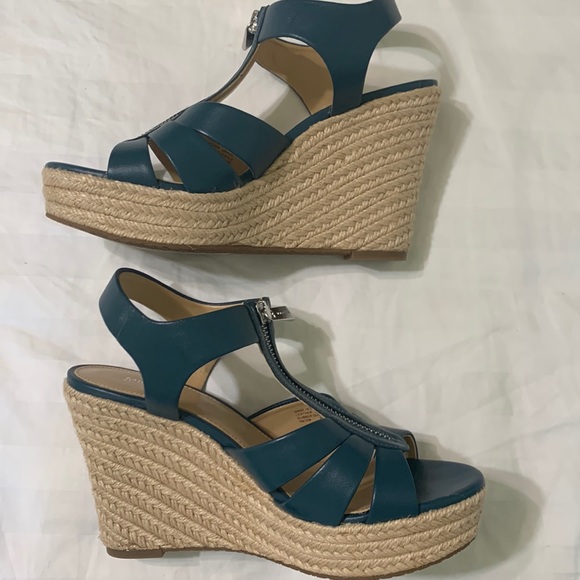 Michael Kors wedges - Picture 1 of 5